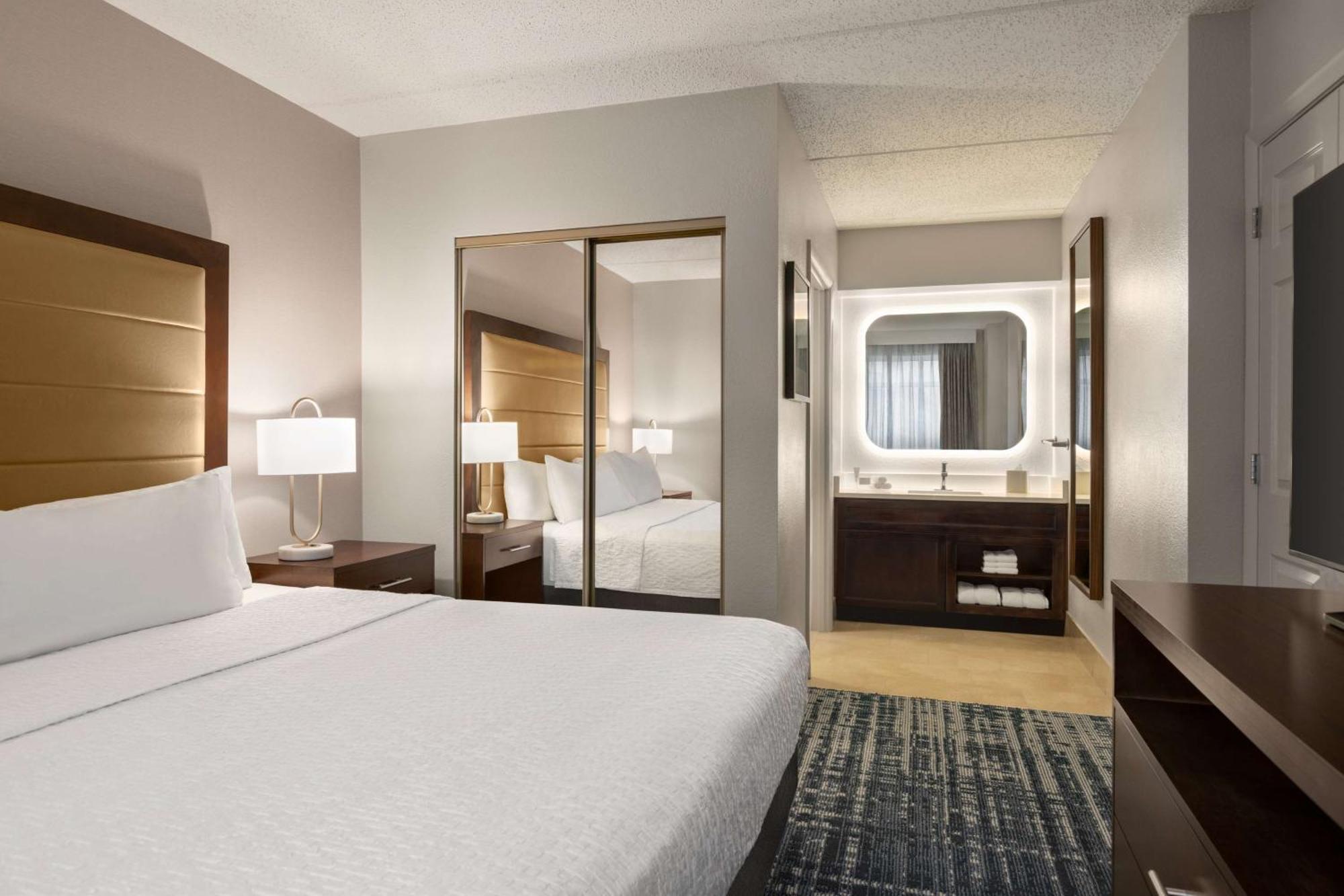 Hotel Homewood By Hilton Washington, D.c. Downtown 3*