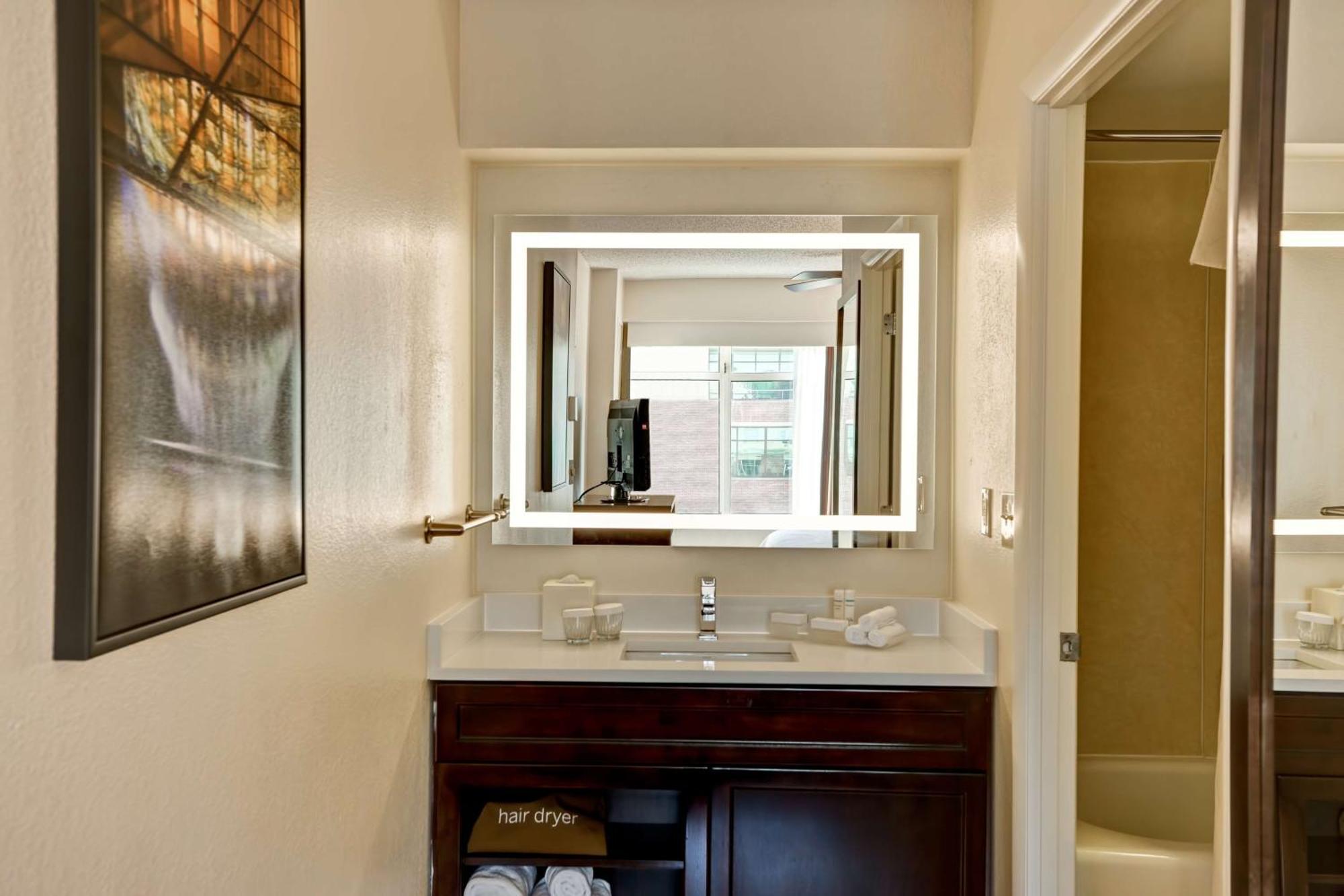 Homewood By Hilton Washington, D.c. Downtown Hotel